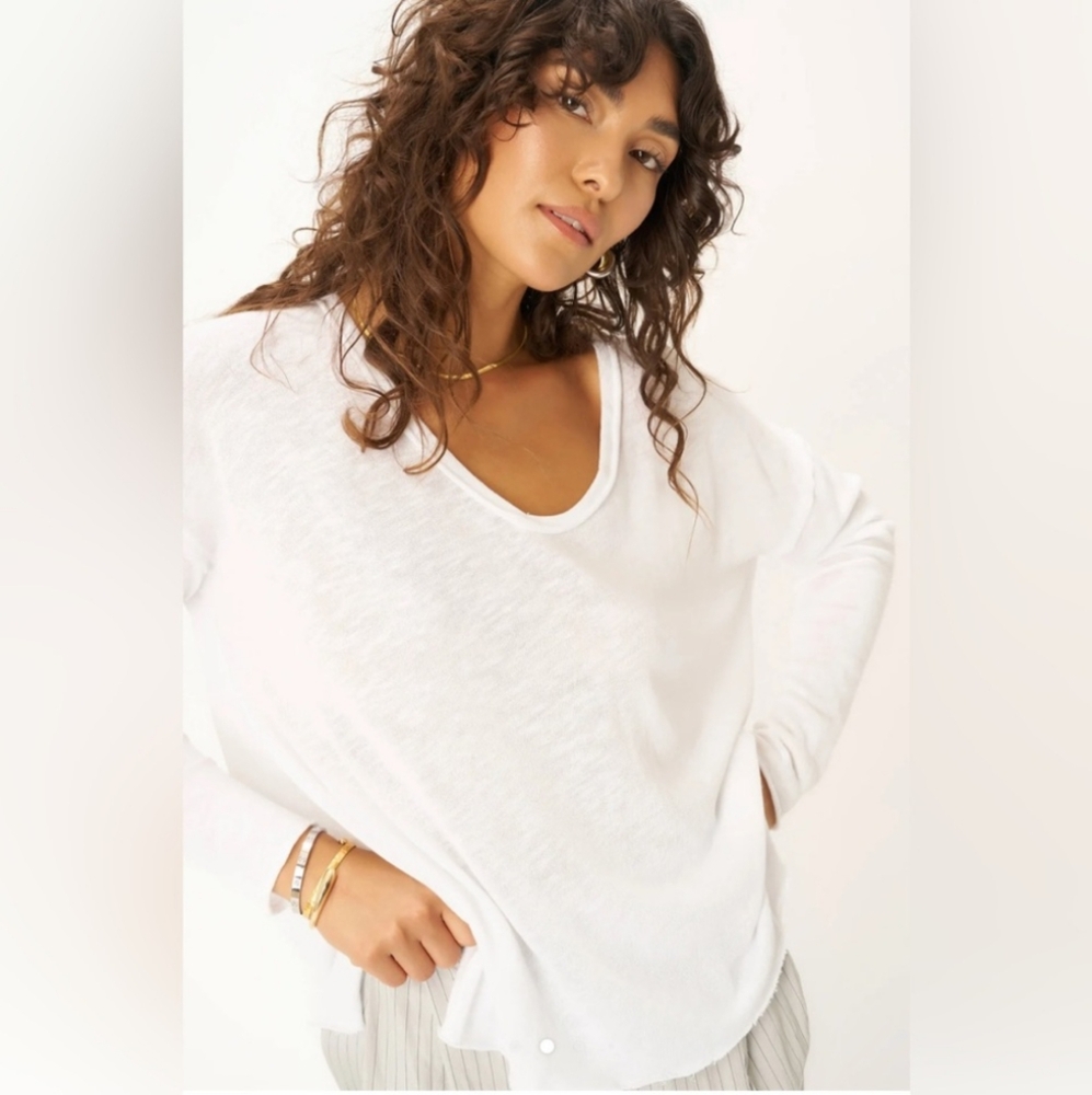 Project Social T Cream Long Sleeve V Neck Shirt/Lg